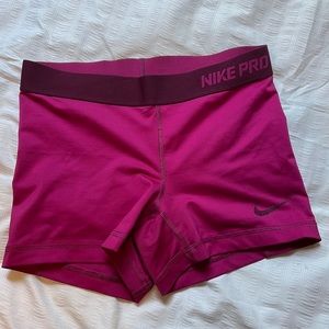 Women’s Nike Pro shorts, size XS